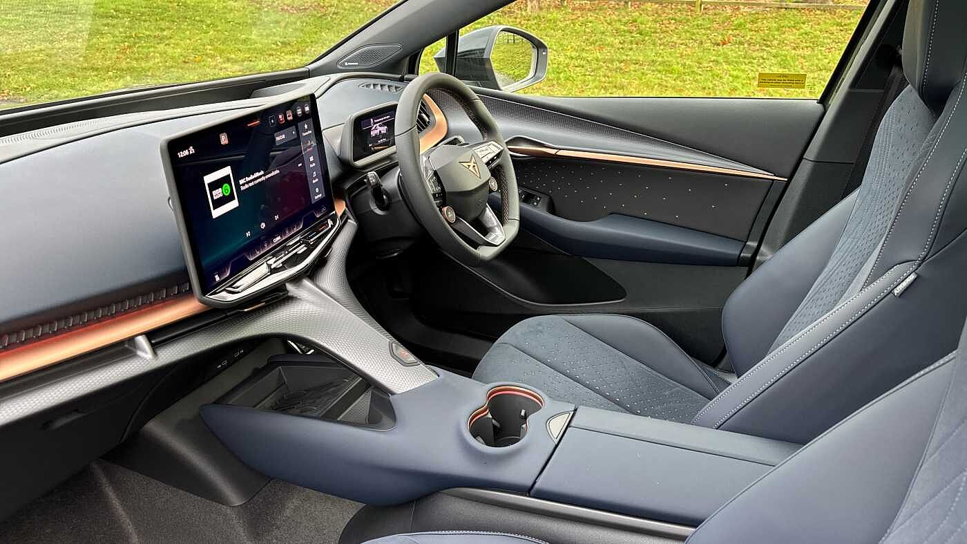 Cupra Tavascan V2 77 kWh AFV 286 Auto With Winter Pack