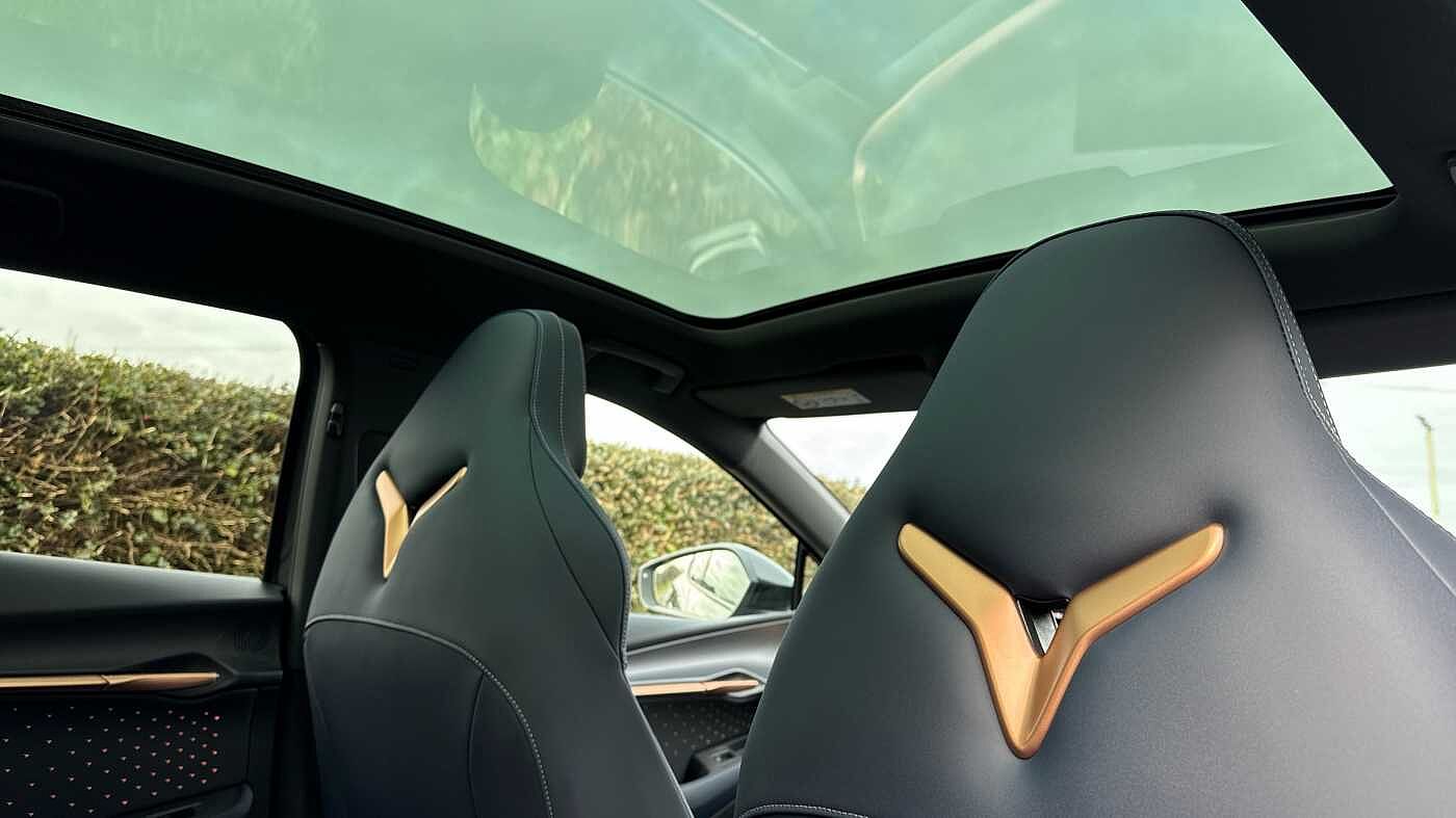 Cupra Tavascan V2 77 kWh AFV 286 Auto With Winter Pack